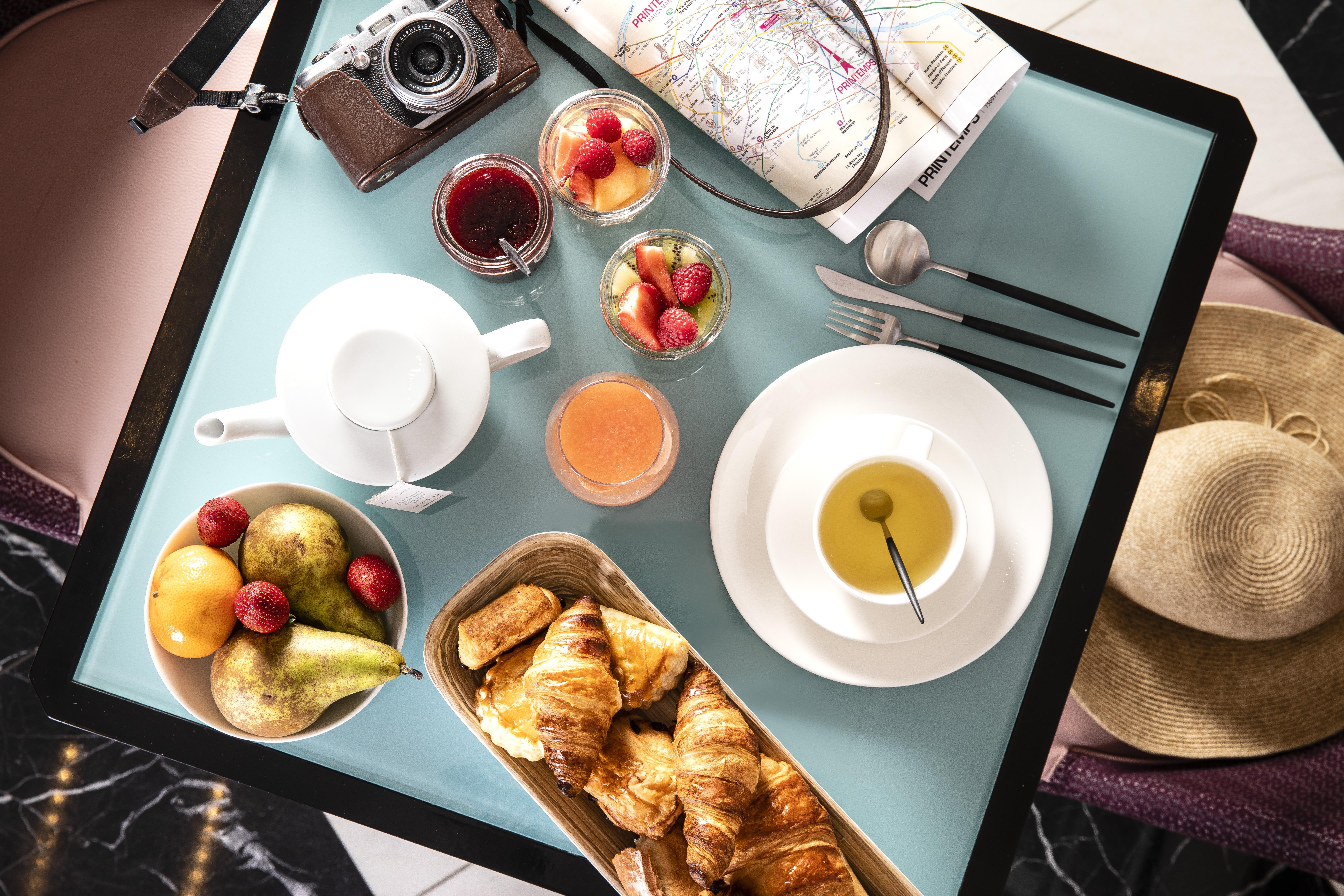 פריז Hotel Bourgogne & Montana מראה חיצוני תמונה