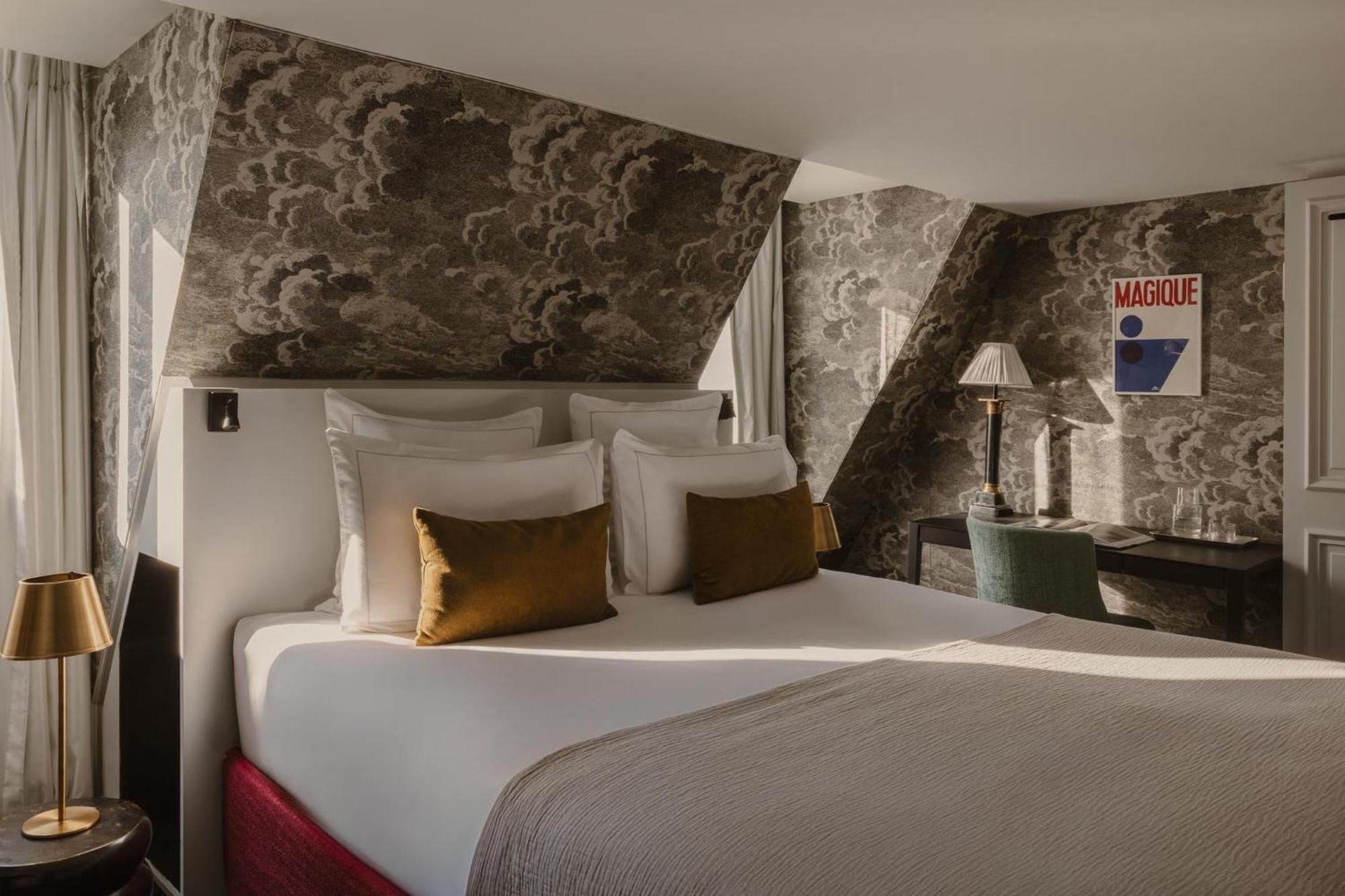 פריז Hotel Bourgogne & Montana מראה חיצוני תמונה