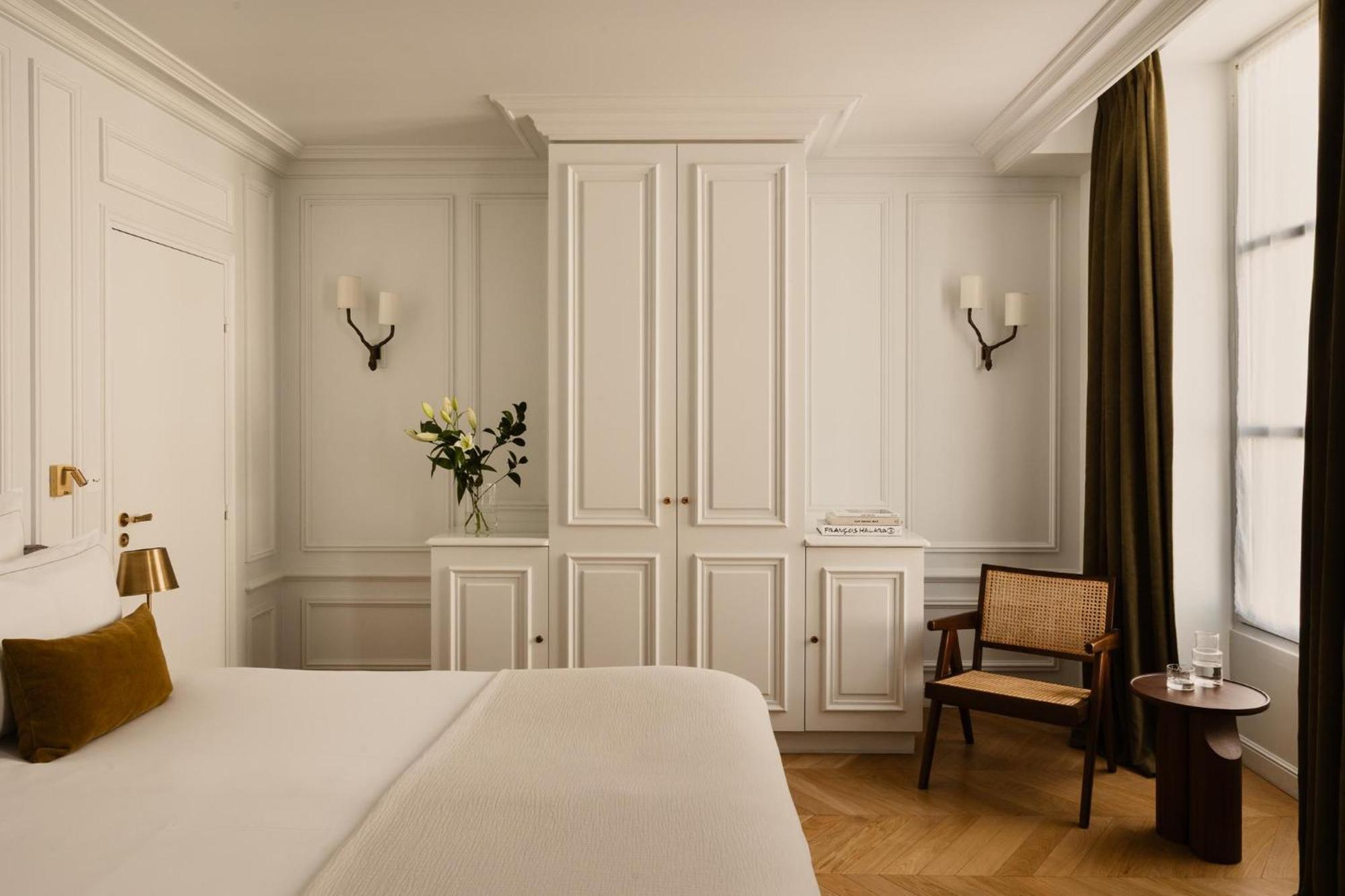 פריז Hotel Bourgogne & Montana מראה חיצוני תמונה