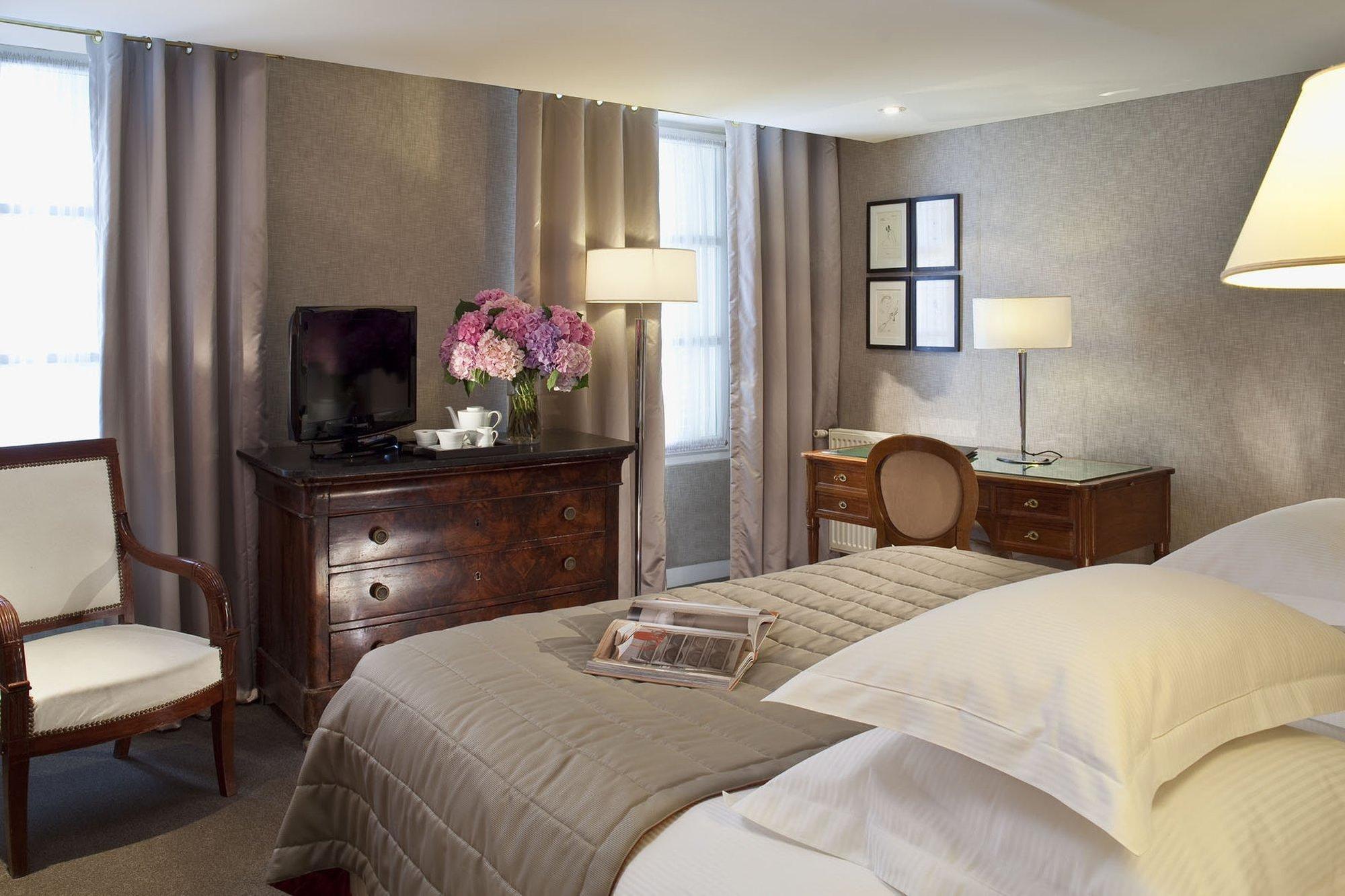 פריז Hotel Bourgogne & Montana מראה חיצוני תמונה