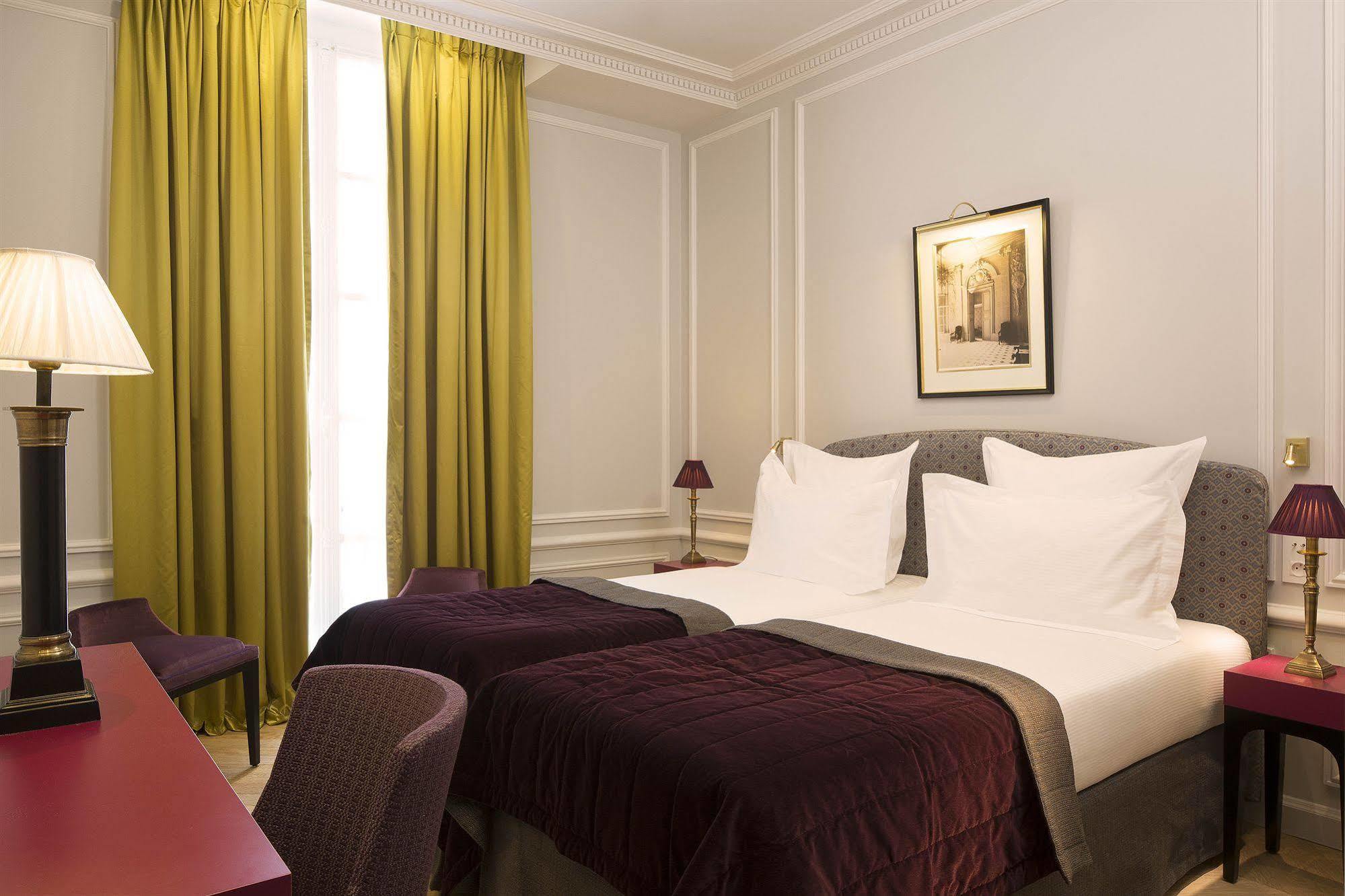 פריז Hotel Bourgogne & Montana מראה חיצוני תמונה